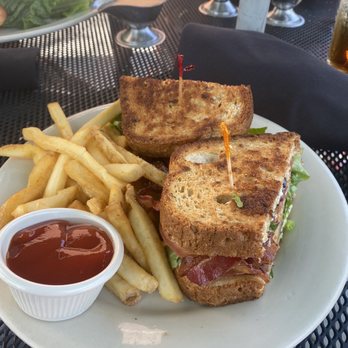 Henry's - BLT - New American Near Me - Wilmington, North Carolina