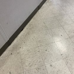 Rancho Drugs - Ummm eww ever heard of a mop?