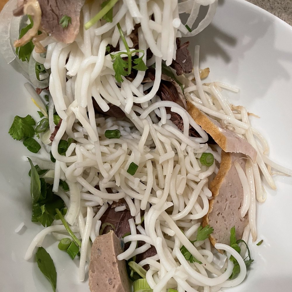 Pho Saigon Bay - Don't order BBH to go, they'll serve broken noodles. - Vietnamese Near Me - Stockton, California Pho Saigon Bay - Don't order BBH to go, they'll serve broken noodles. - Vietnamese Near Me - Stockton, California