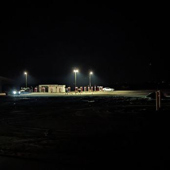Tesla Supercharger - No amenities. - EV Charging Stations Near Me - Buttonwillow, California
