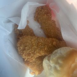 Plain 3 pc. Chicken Box it was supposed to be the Nashville Hot Tenders Combo