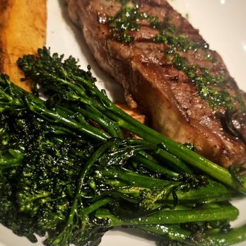 Francis Ford Coppola Winery - Steak with Broccolini - Wineries Near Me - Geyserville, California Francis Ford Coppola Winery - Steak with Broccolini - Wineries Near Me - Geyserville, California