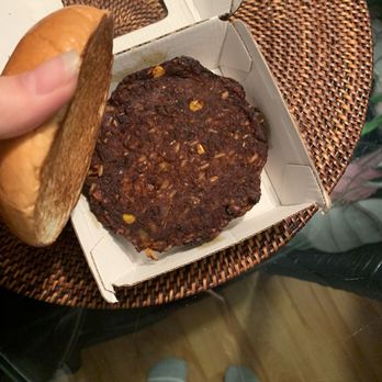 Buffalo Wild Wings - Black Bean Burger - Chicken Wings Near Me - Deerfield Beach, Florida