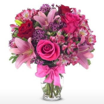 Sissy's Florist - This is what I ordered. - Floral Designers Near Me - Mobile, Alabama Sissy's Florist - This is what I ordered. - Floral Designers Near Me - Mobile, Alabama