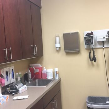 Excel Urgent Care of Fishkill - Exam room. Organized and clean. - Urgent Care Near Me - Fishkill, New York Excel Urgent Care of Fishkill - Exam room. Organized and clean. - Urgent Care Near Me - Fishkill, New York