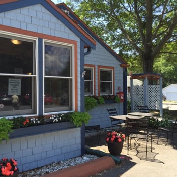 Crabapple's - Seafood Near Me - Falmouth, Massachusetts