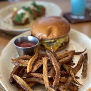 Pier 6 - Burger and fries - Seafood Near Me - San Leon, Texas Pier 6 - Burger and fries - Seafood Near Me - San Leon, Texas