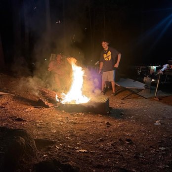 Scotts Flat Lake - Campgrounds Near Me - Nevada City, California