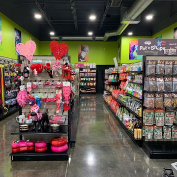 Healthy Paws & Co.  - Pet Stores Near Me - San Antonio, Texas