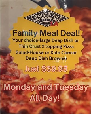 Gino's East of Chicago by null