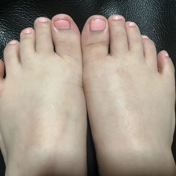Summer Nail Spa & Lash - Day 1 right when I got home after getting my pedicure done, I noticed my toe nail was chipped right away - Eyelash Service Near Me - Monterey Park, CA, California