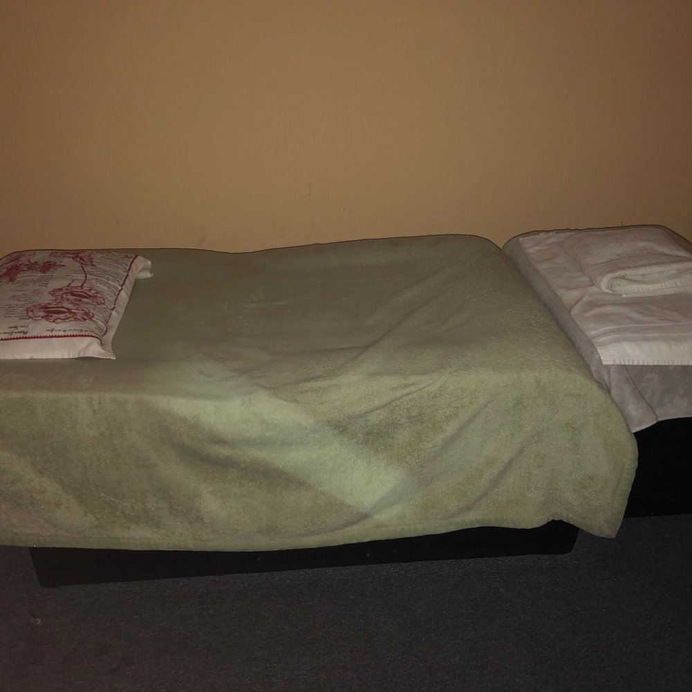 Foot Spa - Wonderful, comfy room - Massage Near Me - Denton, Texas Foot Spa - Wonderful, comfy room - Massage Near Me - Denton, Texas