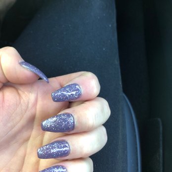 Helen Nails - Nail Salons Near Me - Hemet, California