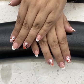 Classic Nails - Nail Salons Near Me - Anaheim, California
