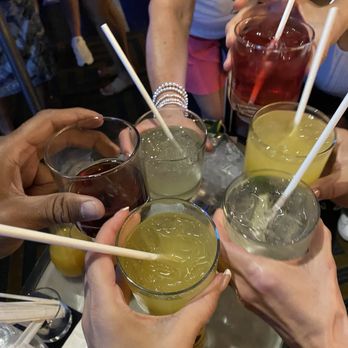 FELT Bar & Lounge - Cheers - Lounges Near Me - National Harbor, Maryland FELT Bar & Lounge - Cheers - Lounges Near Me - National Harbor, Maryland