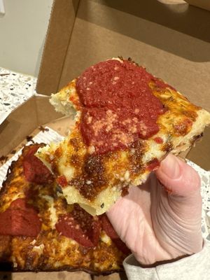 Square Mfg Co by null