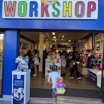 Build-A-Bear Workshop - Signage - Toy Stores Near Me - San Francisco, California