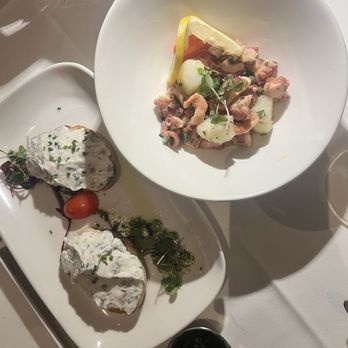Il Pizzico - Crostini (SO YUMMY), octopus salad (daily special) - Italian Near Me - Rockville, Maryland Il Pizzico - Crostini (SO YUMMY), octopus salad (daily special) - Italian Near Me - Rockville, Maryland