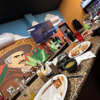 Fondita Mexican Restaurant - Bat area - Mexican Near Me - Stockton, California Fondita Mexican Restaurant - Bat area - Mexican Near Me - Stockton, California