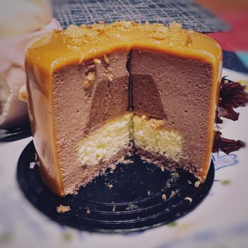 Patisserie Fleur - Patisserie/Cake Shop Near Me - Markham, Ontario