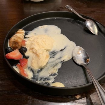 P.F. Chang's - This was what we received for our dessert not even enough for two people - Chinese Near Me - Miami, Florida