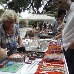 Mercado Retro La Huella - las joyas de la abuela
