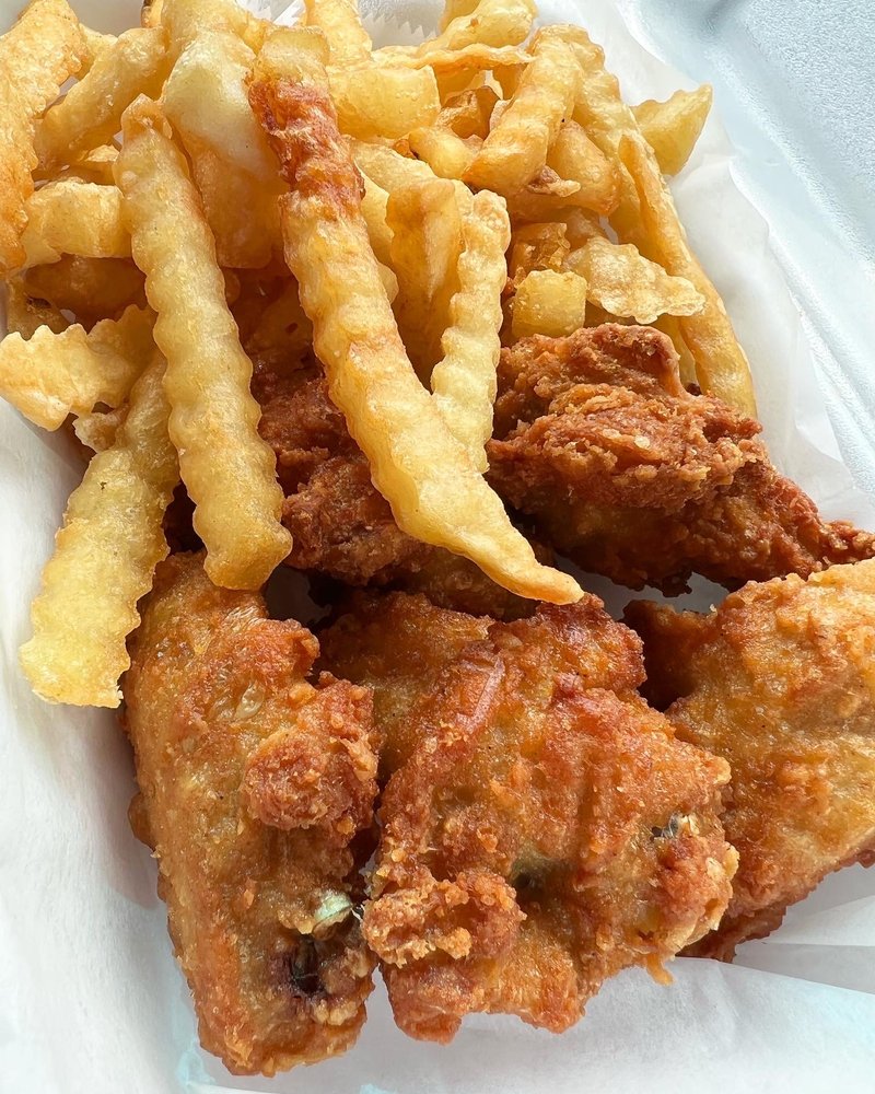 WILLIAMSBURG DELI Updated September 2024 44 Photos & 13 Reviews