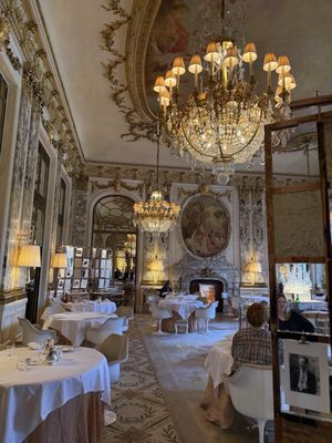 Le Meurice by null