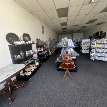 Duncan’s Treasures - Thrift Stores Near Me - Moreno Valley, California Duncan’s Treasures - Thrift Stores Near Me - Moreno Valley, California