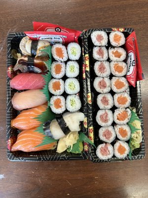 Little Tokyo Sushi by null