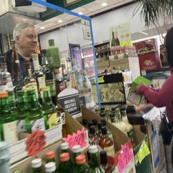 Caesar's Wines & Liquors