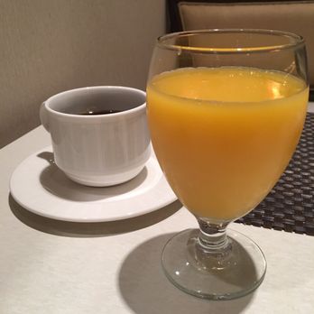 Rusty's Bistro - Fresh orange juice - American Near Me - Clearwater Beach, Florida