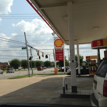 Shell Station - Gas Stations Near Me - Chattanooga, Tennessee Shell Station - Gas Stations Near Me - Chattanooga, Tennessee