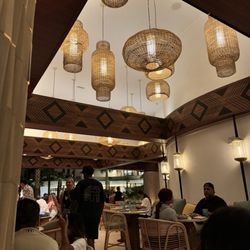 Papaya Club - Dining area