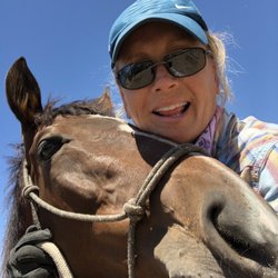 Nojoqui Horse Ranch - Many thanks to Amber. I have a great horse!!
