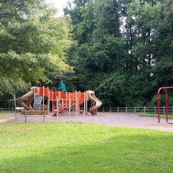 Chantilly Park - Parks Near Me - Charlotte, North Carolina