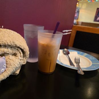 Tea Rose Diner - Thai ice tea - Thai Near Me - Murray, Utah