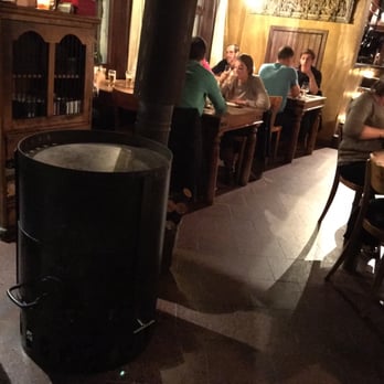 Stoepa - Old fashioned barrel fireplace - Italian Near Me - Bruges, VWV Stoepa - Old fashioned barrel fireplace - Italian Near Me - Bruges, VWV