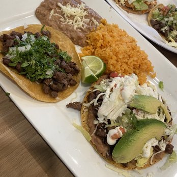 EL Barrio II - Steak Taco - Taco de Asada Steak Tostada Rice Beans - Mexican Near Me - Plainfiled, Illinois EL Barrio II - Steak Taco - Taco de Asada Steak Tostada Rice Beans - Mexican Near Me - Plainfiled, Illinois