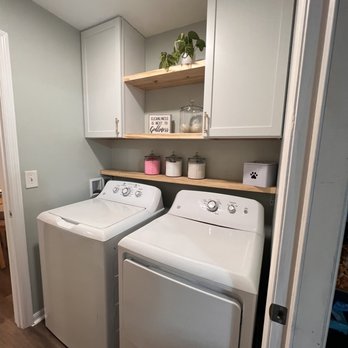 Juliomar’s Handyman Service - Upgraded laundry area - Handyman Near Me - Wimauma, Florida Juliomar’s Handyman Service - Upgraded laundry area - Handyman Near Me - Wimauma, Florida