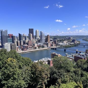 Grandview Overlook - Landmarks & Historical Buildings Near Me - Pittsburgh, Pennsylvania
