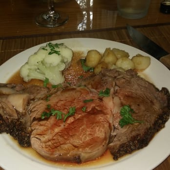 Eagle Nest Resort - Prime rib dinner - Guest Houses Near Me