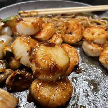 Bonsai Japanese Steakhouse - Shrimp & Scallop Teriyaki - Steakhouses Near Me - Sandy, Utah