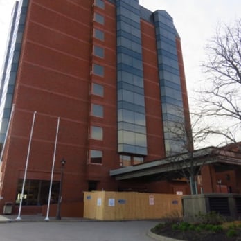 Hilton Saint John - Hotels Near Me - Saint John, New Brunswick