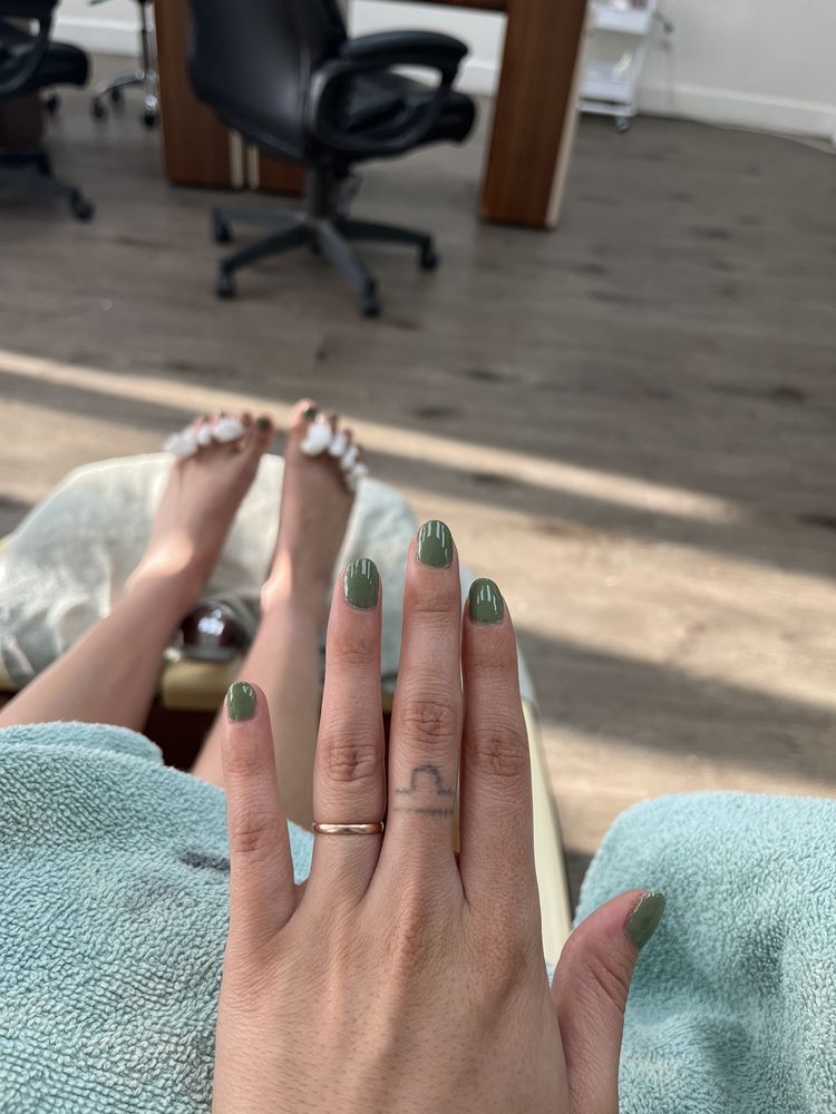 Ann Hair and Nails Photos
