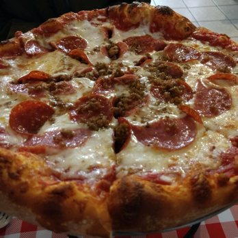 La Siciliana - Pizza!! - Pizza Near Me - Willits, California La Siciliana - Pizza!! - Pizza Near Me - Willits, California