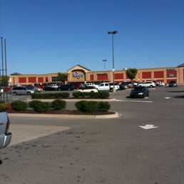 the parking lot of a kroger restaurant the parking lot of a kroger restaurant
