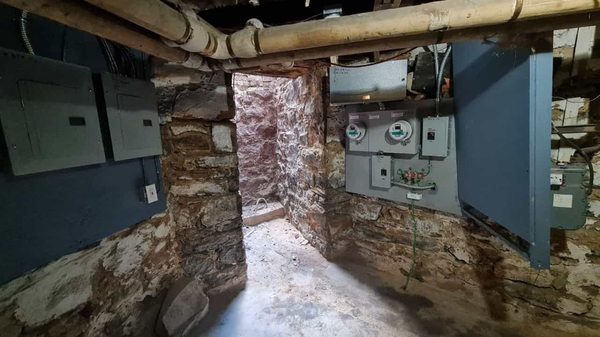 G & R Electrical Contractors