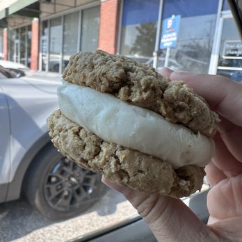 Crave Sweets - Oatmeal whoopie pie - Bakeries Near Me - Arlington, Tennessee Crave Sweets - Oatmeal whoopie pie - Bakeries Near Me - Arlington, Tennessee