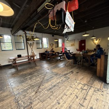Blue Heron Boathouse - Seating inside - Boating Near Me - San Francisco, California